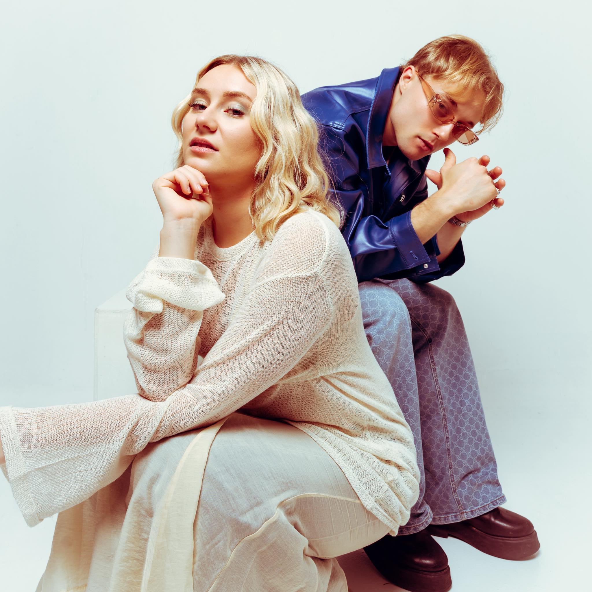 Artist photo of Gunn Kvaale & William Gamborg | The single «Luft» was mixed and mastered by Jonas Kroon – Music Mixer, Mixing Engineer, Mix Engineer | #mixedbykroon